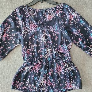 Banana Republic size petite xs black flower